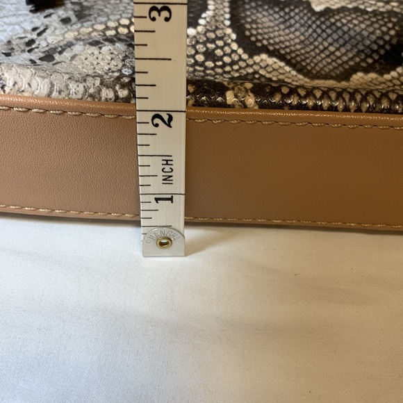 Anne Klein Crossbody - Picture 7 of 13